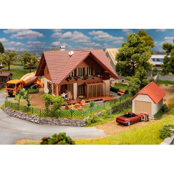 Image 1 of Faller Дървена къща със зимна градина (130659)