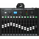 Behringer P24