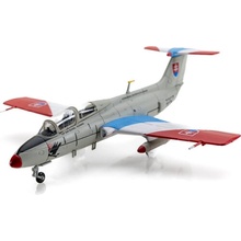 Herpa L-29 Delfín No. 3250 Slovak Air Force Gen. M. R. Štefánik 1:72