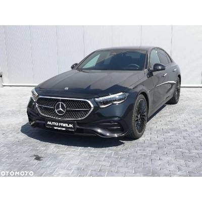 Mercedes-Benz E 200 9G-Tronic AMG Line 150 kW
