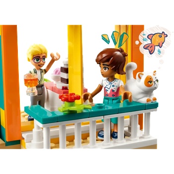 LEGO® Friends - Leo's Room (41754)
