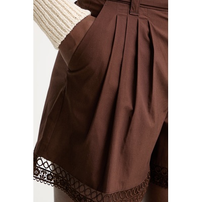 Twinset елегантен къс панталон дамски от памук с еластан (261TT2253)