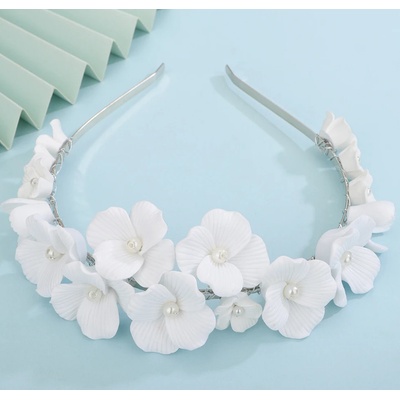 Naishide Jewelry Čelenka do vlasů s bílými akrylovými květy