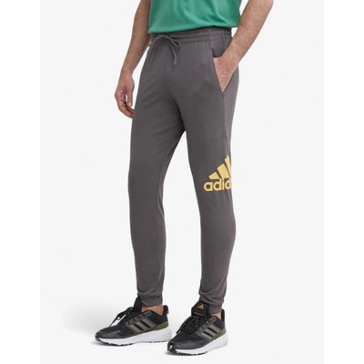 Adidas Essentials Badge Of Sport Pants Brown