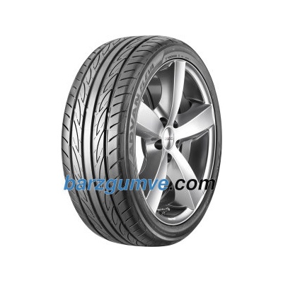 Yokohama Advan Fleva V701 ( 235/40 R17 90W RPB )