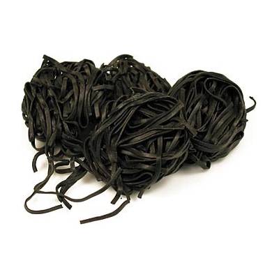 Sassella Čerstvé tagliarini se sépiovým inkoustem černé těstoviny 4 mm 0,5 kg