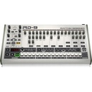 Syntezátory Behringer RD-9
