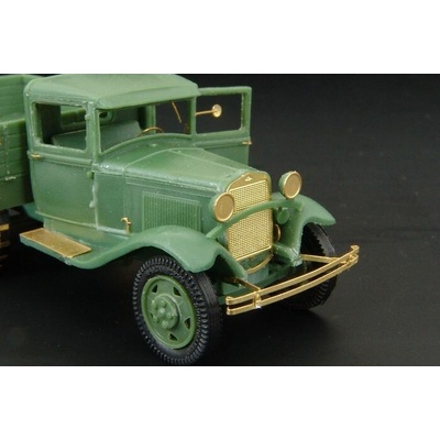UM Hauler GAZ AAA UM models parts forkit 1:72