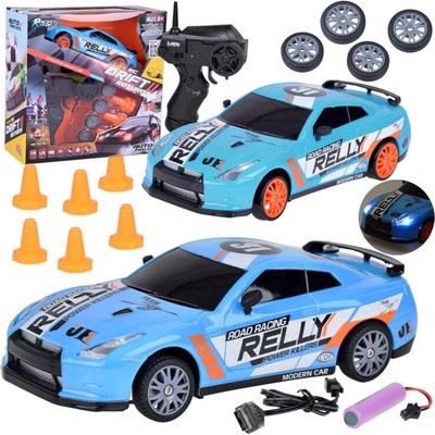 Tomido RC auto pro drift s kužely
