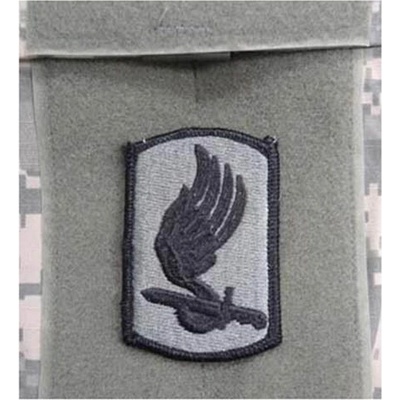 MILITARY RANGE Nášivka 173RD AIRBORNE BDE VELCRO - FOLIAGE