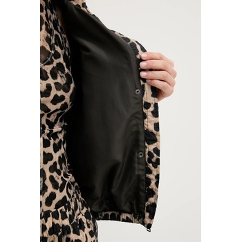 P. E Nation Яке P. E Nation Shield (254J054)