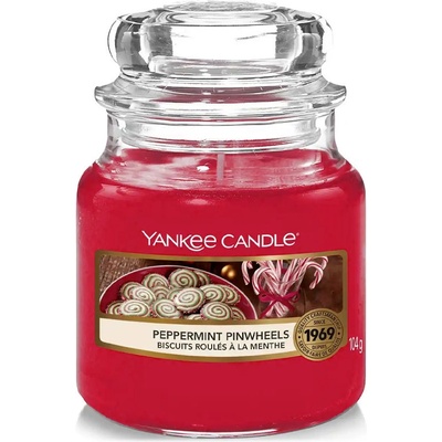 Yankee Candle Classic Peppermint Pinwheels 104 g