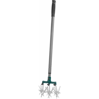 YardWorks CU-902 3-radový s násadou 130 cm