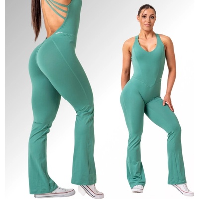 Nebbia tvarujúci flared overal Own the gym 397 green