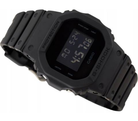 Casio DW-5600UBB-1
