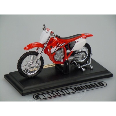 Maisto Yamaha YZ 450F 1:18