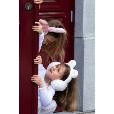 Clayre & Eef chlupaté dětské klapky na uši s oušky a srdíčky bílé