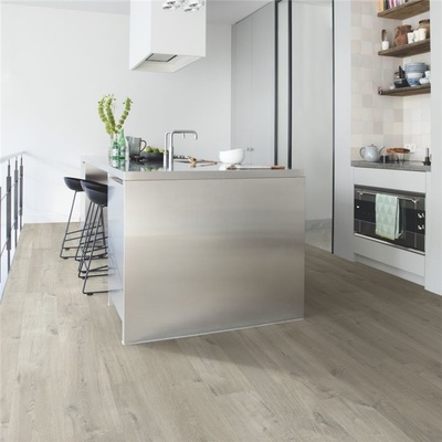 Quick Step Impressive Jemný Dub světlý IM3558 1,835 m²