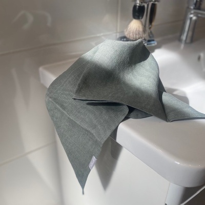 Aesthetic Lněný ručník osuška Khaki Olive green 47 x 70 cm