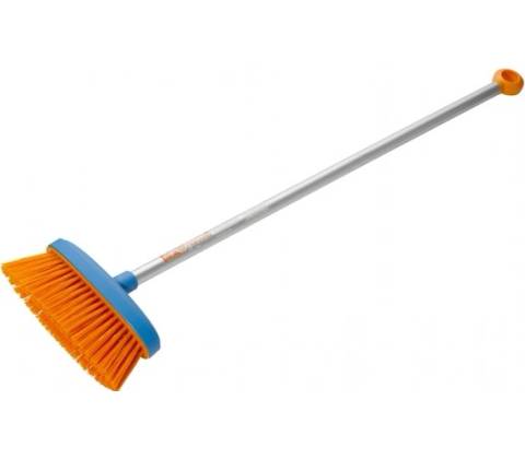 Fiskars First metla