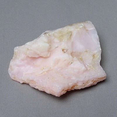 Andský růžový přírodní opál 100g, Peru 16035