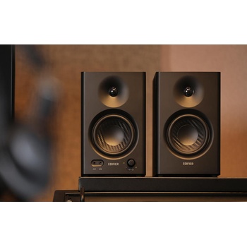 Image 1 of Edifier MR4 2.0 Black