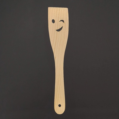 AMADEA Dřevěná obracečka s úsměvem, masivní dřevo, délka 28 cm
