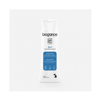 BIOGANCE 2 in 1 shampoo - Антистатичен шампоан за кучета с балсам 250 мл