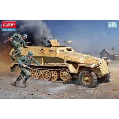 Academy 13540 Sd.Kfz.251 Ausf.C 1:35
