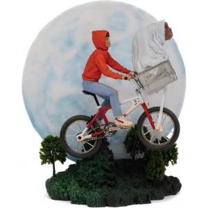 Iron Studios E. T. - E. T. & Elliot Статуя Deluxe Art Scale 1/10 (UNIVET47421-10)