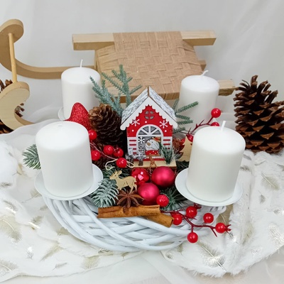 MagicHome Veniec prírodný adventný so zelenými guľami 34 cm