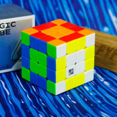 YongJun (YJ) Rubikova kocka YuSu V3 M 4x4x4 na speedcubing Stickerless