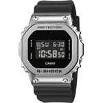 Casio GM-5600U-1ER Часовници