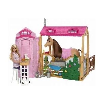 Mattel Barbie Barbie doll with horse and stable