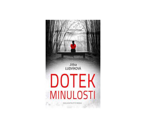 Dotek minulosti