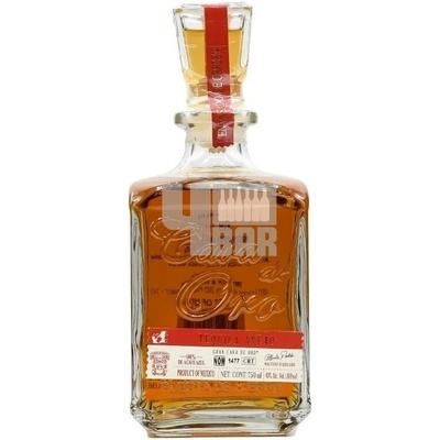 Cava de Oro Añejo 40% 0,7 l (holá láhev)