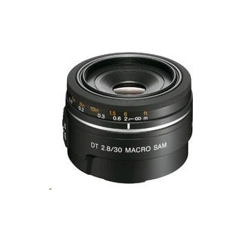 Sony FE 135mm f/1.8 GM
