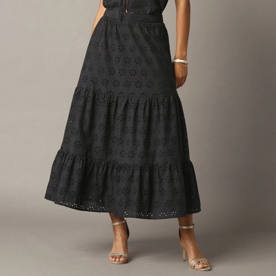 Dlhá sukňa z madeiry čierna