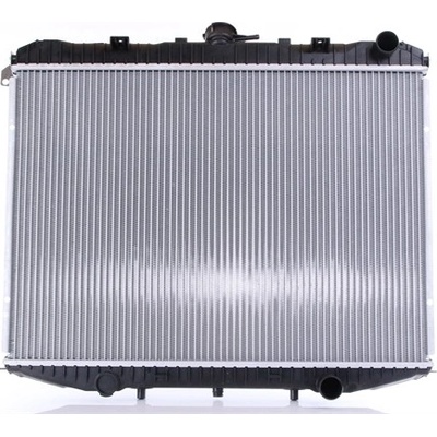 Chladič motora NISSENS 62070A