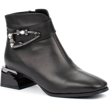 Image 1 of Дамски боти от естествена кожа с катарама