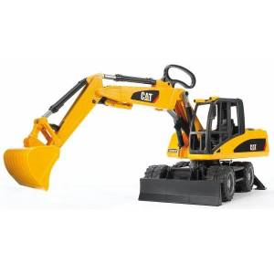 BRUDER 02445 Колесен багер CAT (02445)
