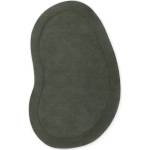 Villeroy & Boch Тъмнозелен ръчно изработен килим със смес от вълна 125x200 cm Kari Organic - Villeroy&Boch (106292-125x200 Organic Shape)