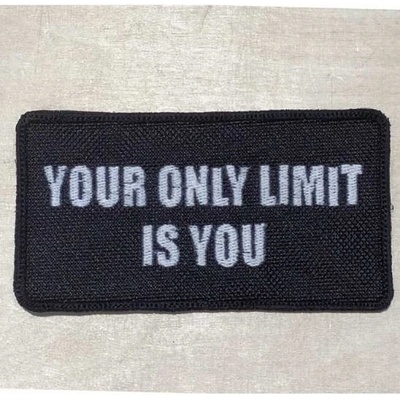 Workout nášivka slogan Limit - 95 x 50 mm +suchý zip black/white