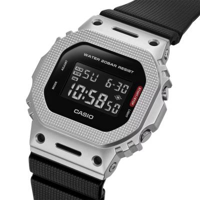 Casio GM-5600M-1ER