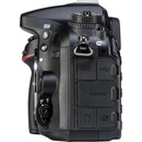 Nikon D7200 + 18-55mm VR