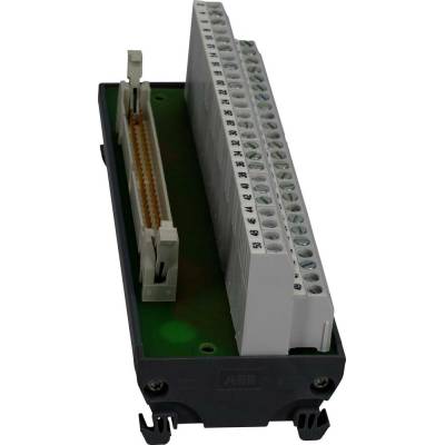 TE Connectivity 1SNA020844R2100, 1 ks