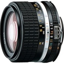 Nikon 28mm f/2.8 AF-D