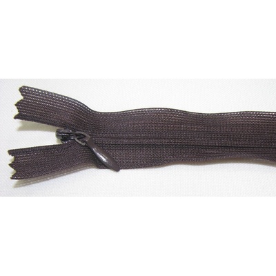Zips krytý nedeliteľný 25cm tmavo čokoládový