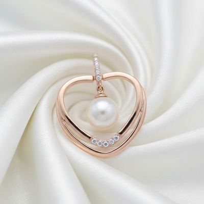 Presinsky Prívesok rose gold v tvare srdca s perlou PPB70929