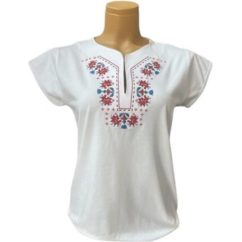 Image 1 of КАРНАВАЛ ДАМСКА ТЕНИСКА С БРОДЕРИЯ - МОДЕЛ 3 (787720231236)